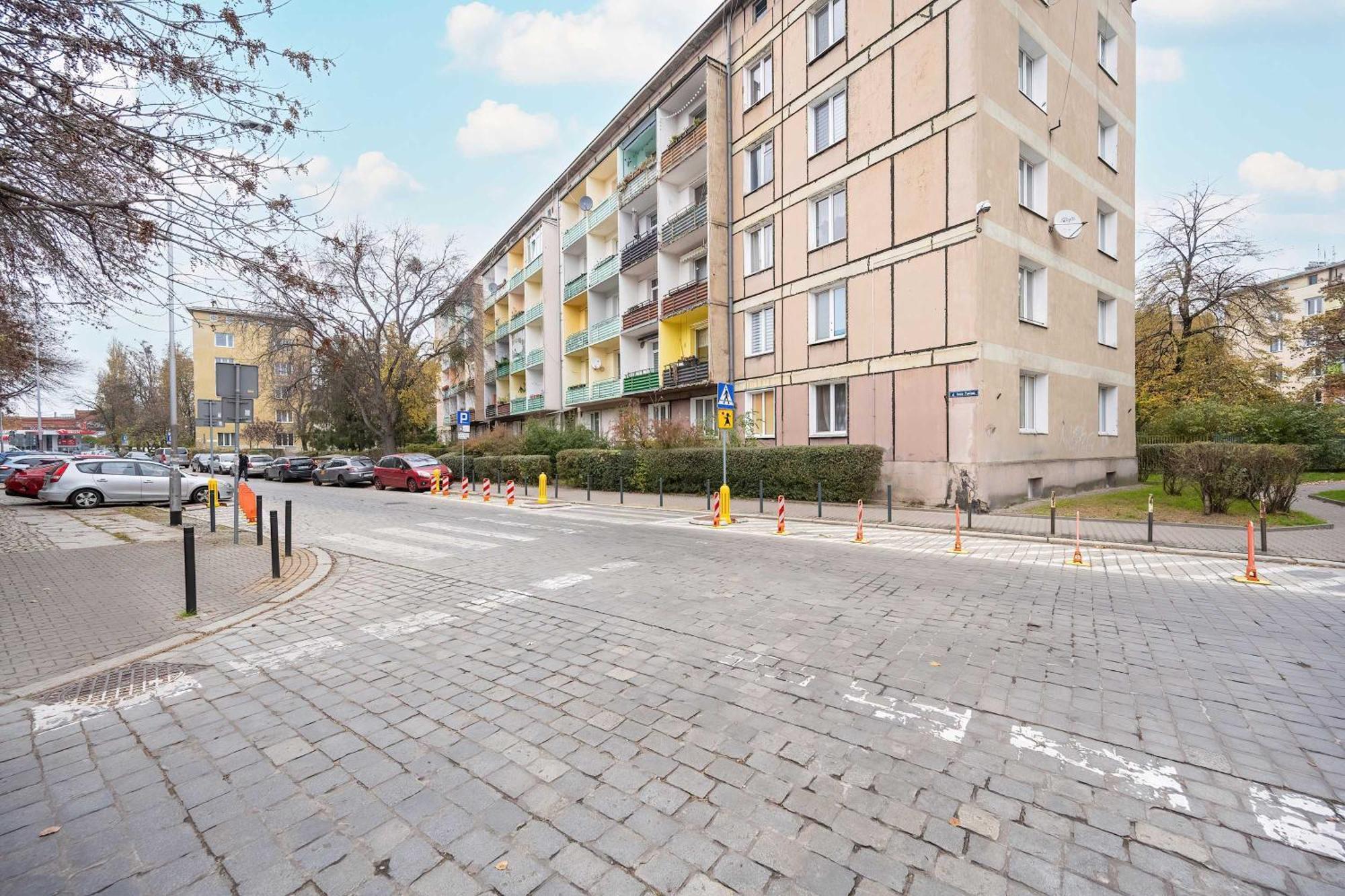 Pawlowa Stylish Apartment With Balcony & Home Office Wroclaw By Noclegi Renters Exterior foto